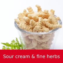 Sour cream and fine herbs zipper snack